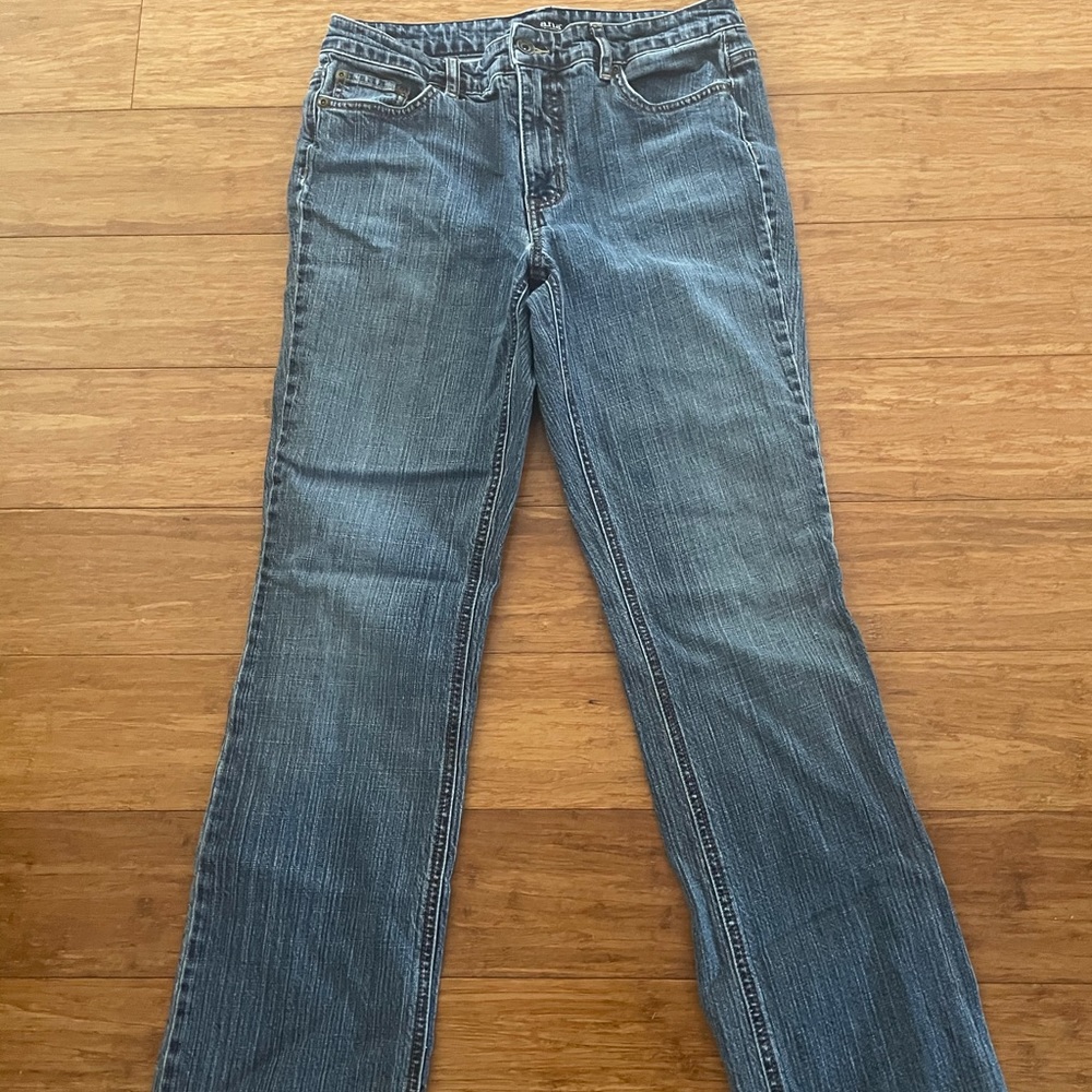 a.n.a Jeans size 8 in great shape